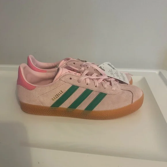 Adidas Gazelle Pink Suede Sneakers with Green Stripes - Picture 2 of 6